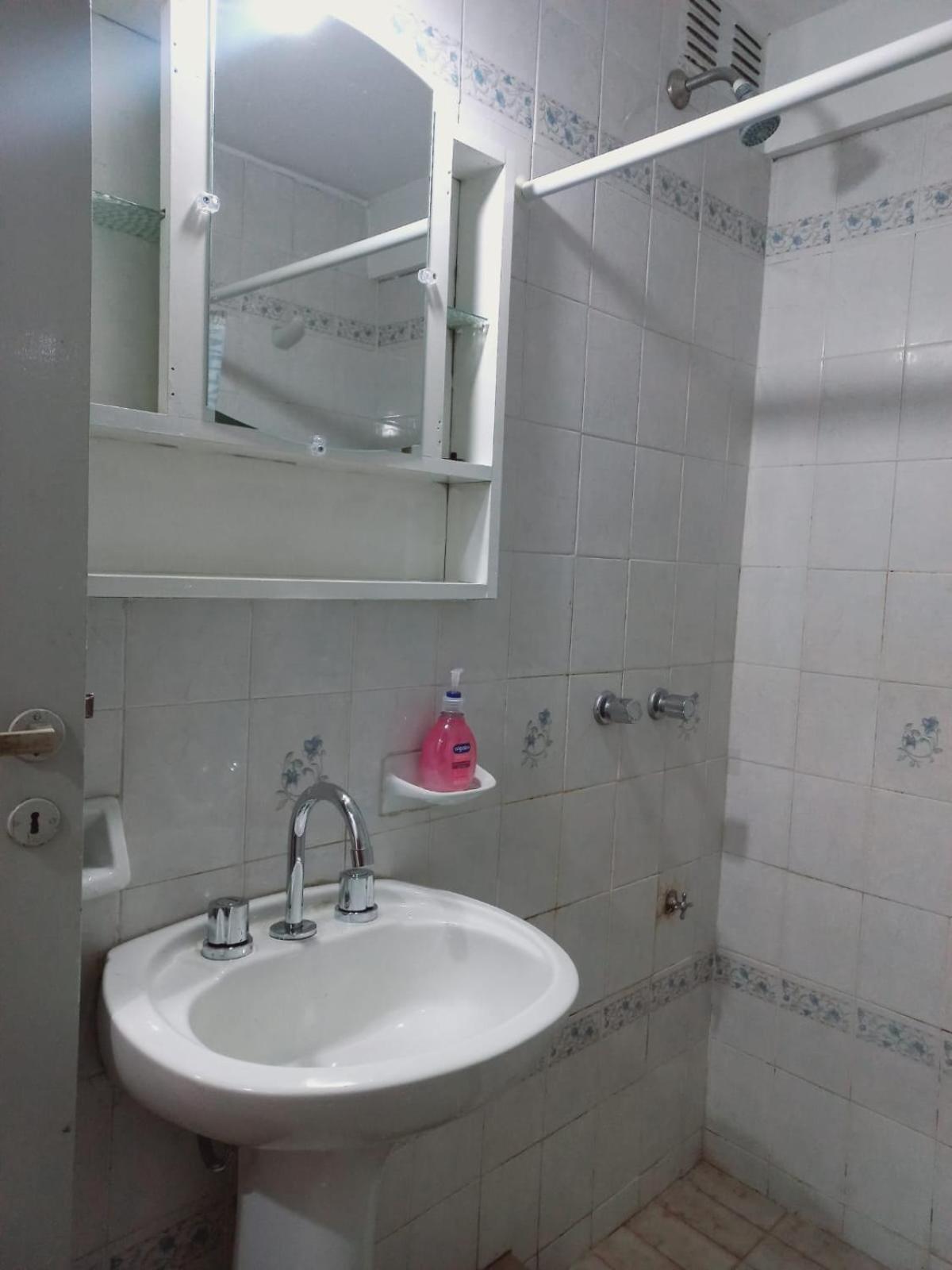 Excelente Departamento En Microcentro De Mendoza Apartment Bagian luar foto